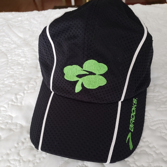 shamrock running hat